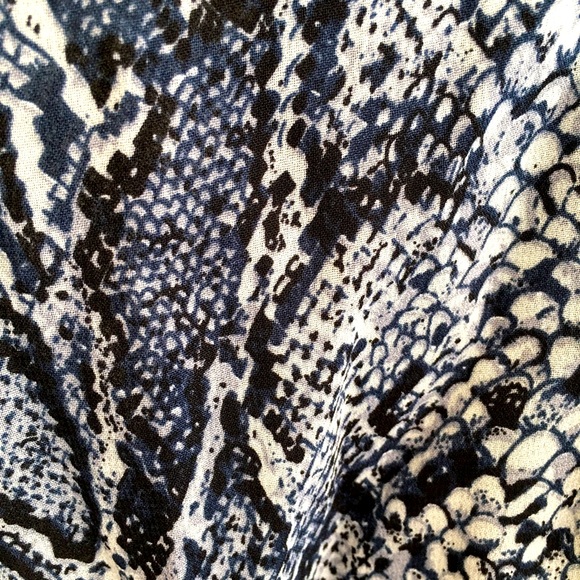 Reformation Scarlett serpent print mini dress. - Picture 8 of 11